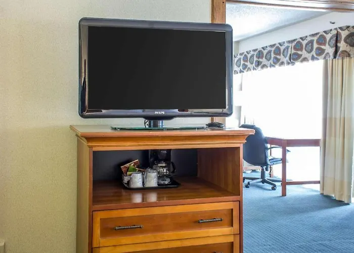 Lifestyle Inn Cedar Falls
